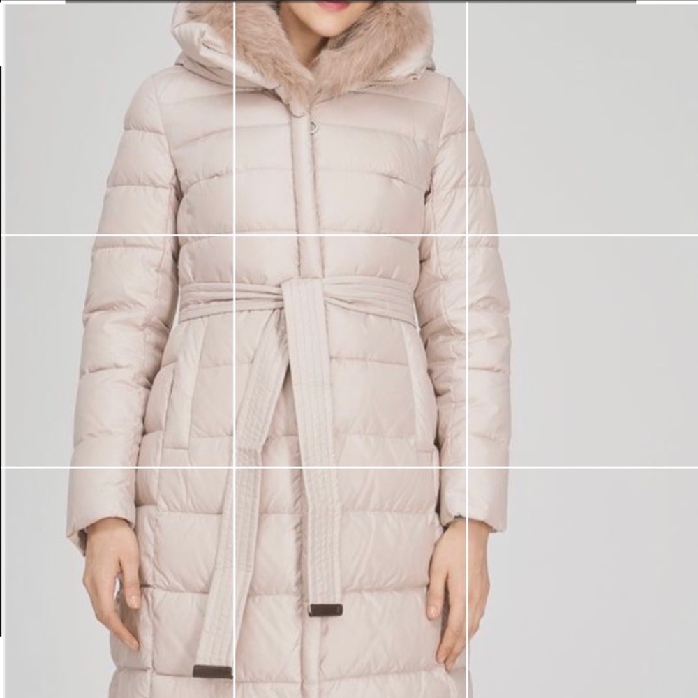 Quilted jacket with scarf included.  Available in two sizes S and M.